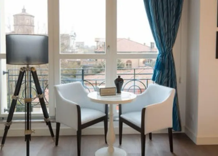 Hotel Palazzo Bezzi 4*