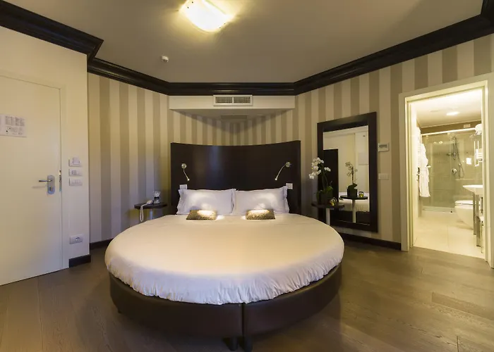 Palazzo Bezzi Hotel 4*