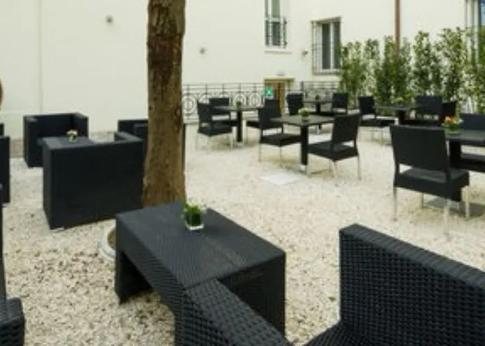 Hotel Palazzo Bezzi 4*