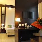 Отель Palazzo Bezzi 4*