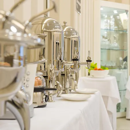 パラッツォ べッツィ 4*