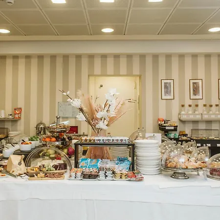 Palazzo Bezzi فندق 4*