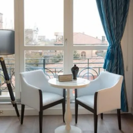 فندق Palazzo Bezzi 4*