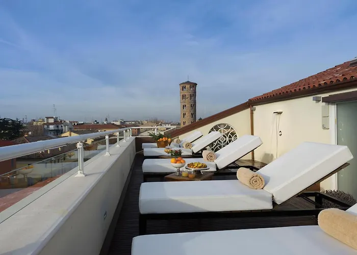 Palazzo Bezzi Szálloda 4*